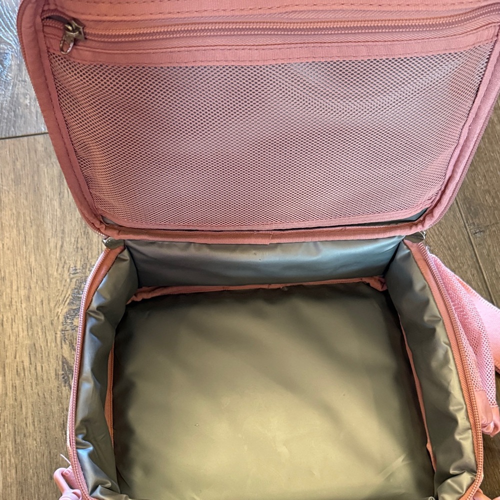 Bentgo Pink Glitter Lunch Bag with Optional Crossbody Adjustable Strap - Picture 5 of 5